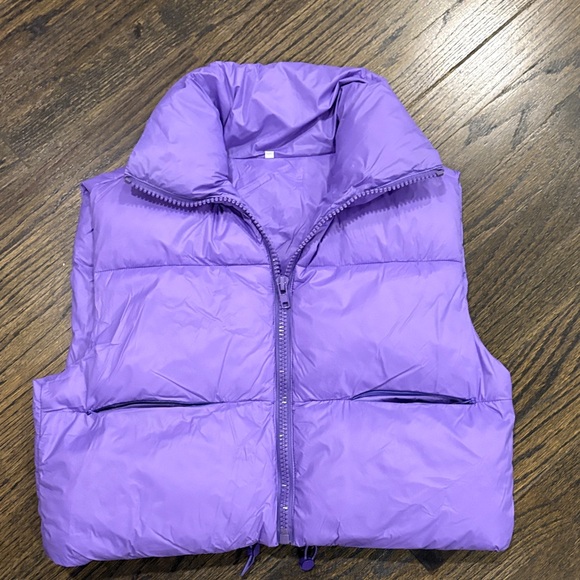 Amazon Essentials Jackets & Blazers - Purple Crop Puffer Vest by Amazon Essentials ( size small)